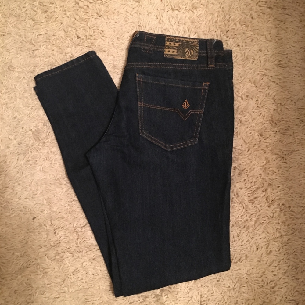 Volcom Jeans - Picture 2 of 3